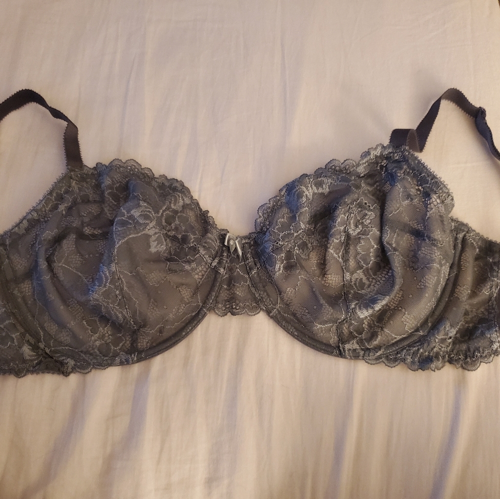 Bra Apt 9